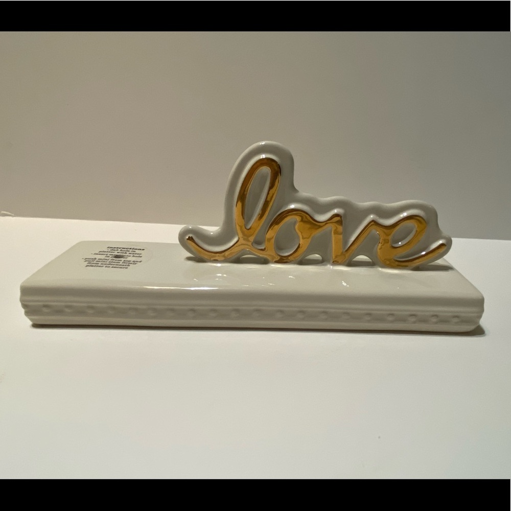 Nora Fleming Retired Love Base, New